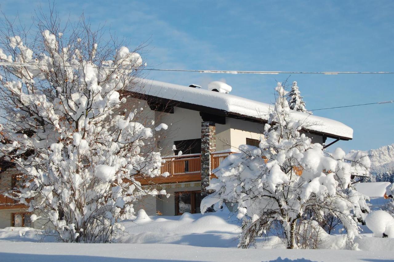 Haus Schreieck Klaudia Apartamento Höfen Exterior foto